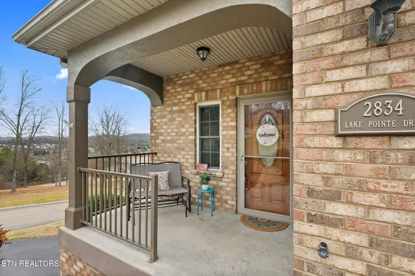 $825,000 | 2834 Lake Pointe Drive, Kingston, TN 37763