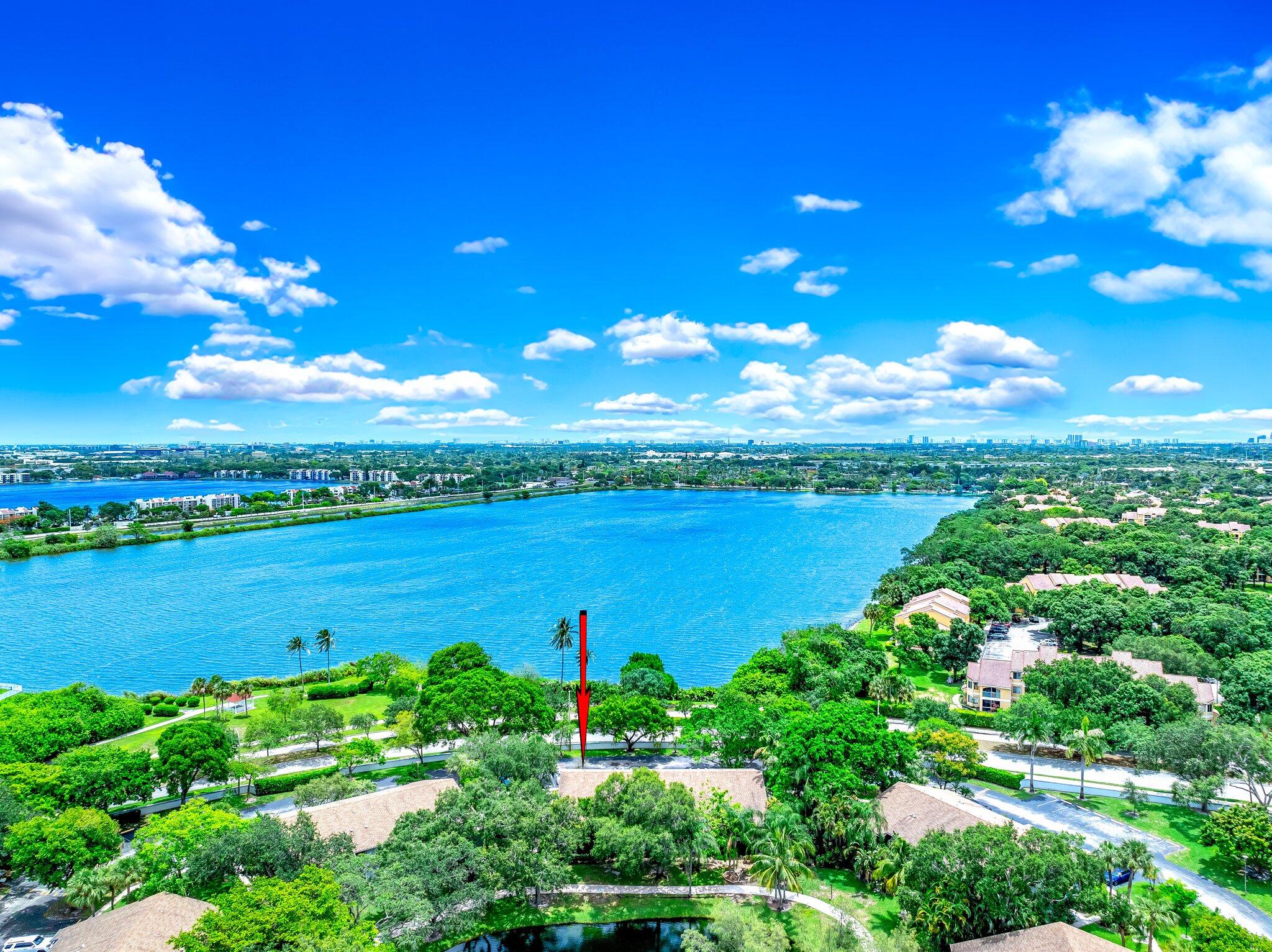 2717 South Oakland Forest Dr Unit 102