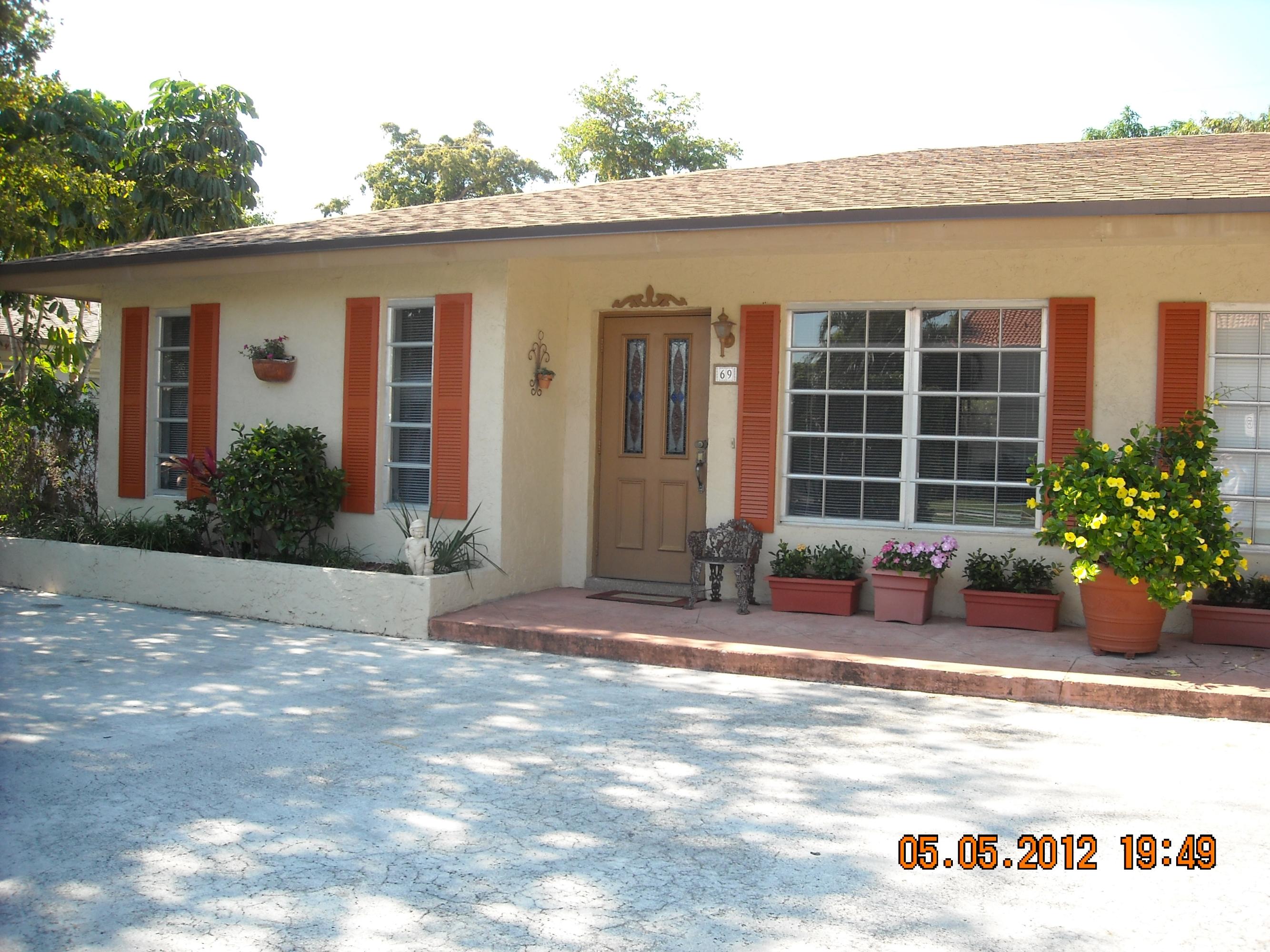 67 Lariat Circle, Unit 6769 Boca Raton, FL 33487 - Photo 3 of 25 67 Lariat- Exterior 5