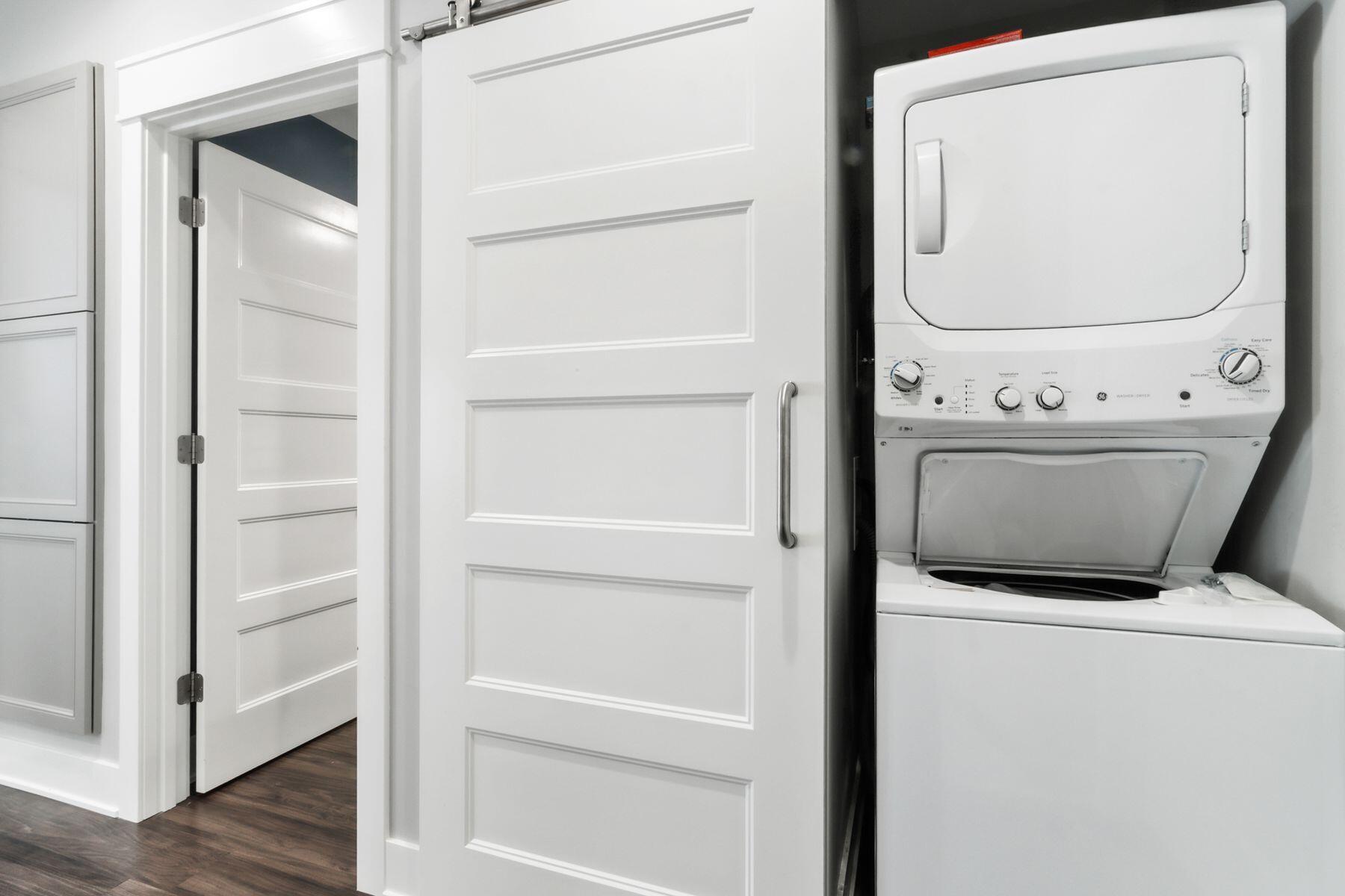 215 Wesley Street Williams Bay, WI 53191 - Photo 21 of 30 Laundry - Lower Level