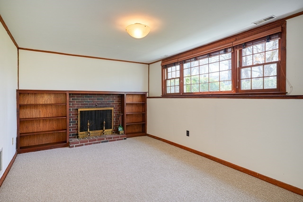 48 Pinecrest Road Holliston, MA 01746 - Photo 23 of 28 Gallery Image 23