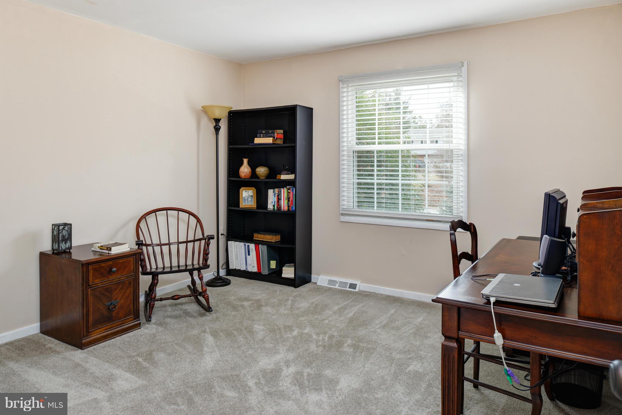 2103 Thomas View Road Reston, VA 20191 - Photo 21 of 26 Bedroom