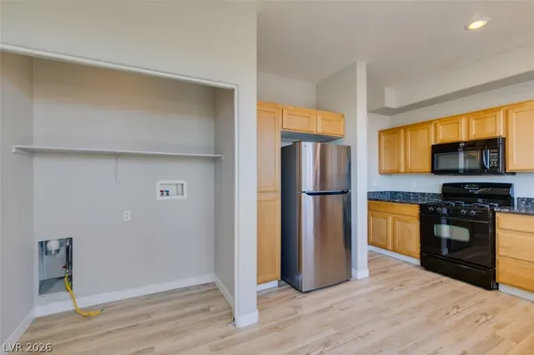 $1,900 | 8607 Rowland Bluff Avenue, Las Vegas, NV 89178