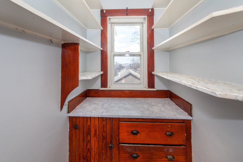 18-20 Laban Pratt Road, Unit 2 Boston, MA 02122 - Photo 5 of 10