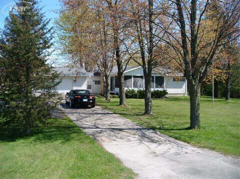 2341 Elms Road Swartz Creek, MI 48473 - Photo 3 of 20 20174616-2.JPG