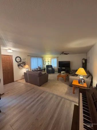 $299,000 | 1607 Main Street, Pomeroy, WA 99347