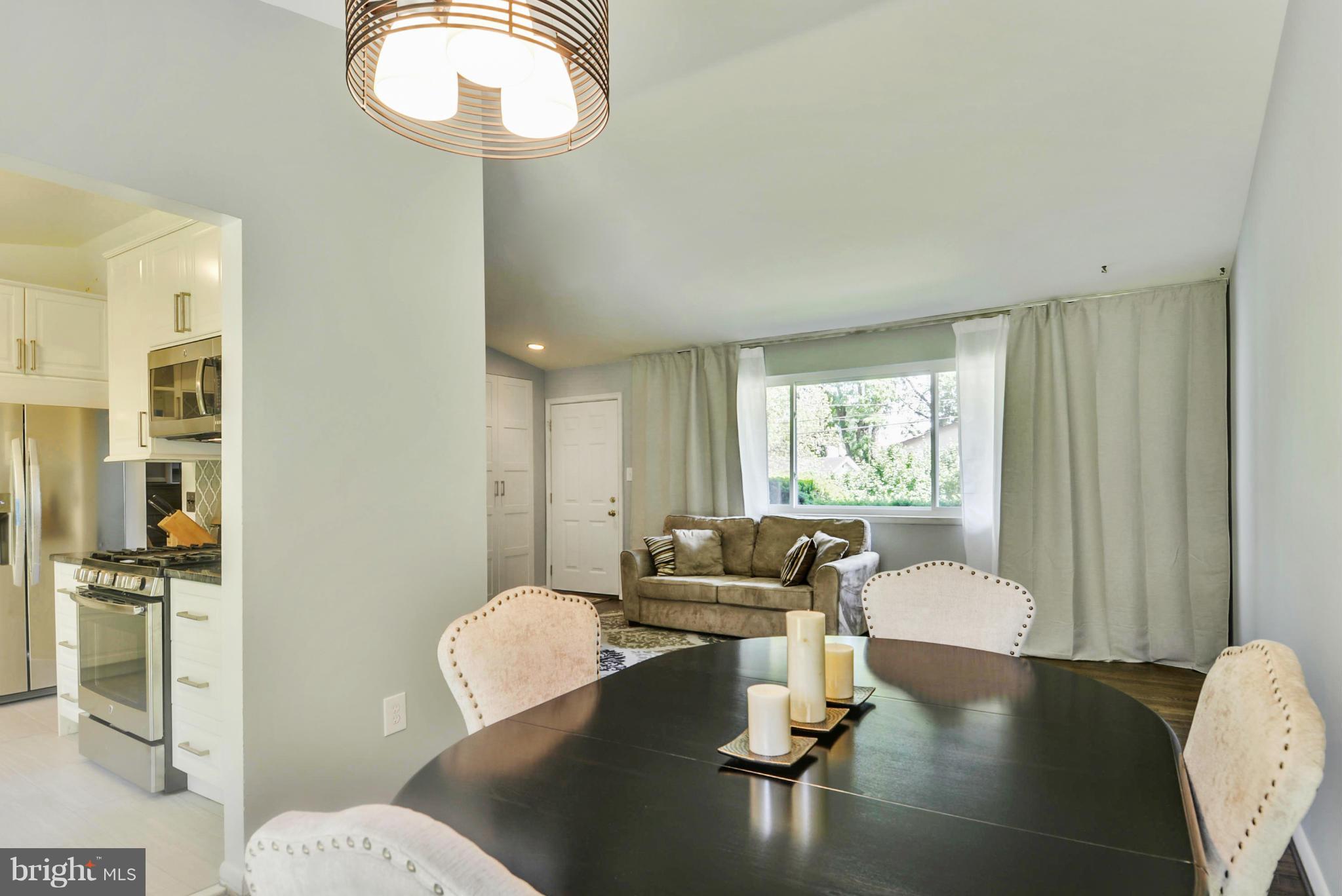 409 Eisner Street Silver Spring, MD 20901 - Photo 6 of 18 Dining Room