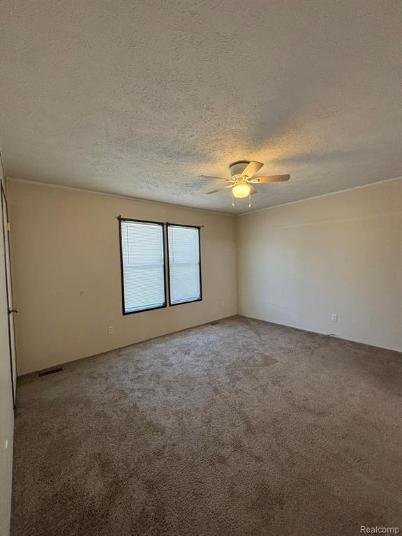 3459 Pine Ridge Burton, MI 48519 - Photo 13 of 25