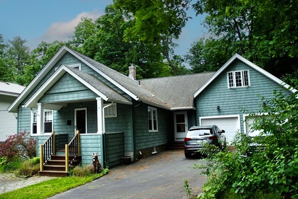 7 Balder Road Worcester, MA 01605 - Photo 1 of 17 Gallery Image 1