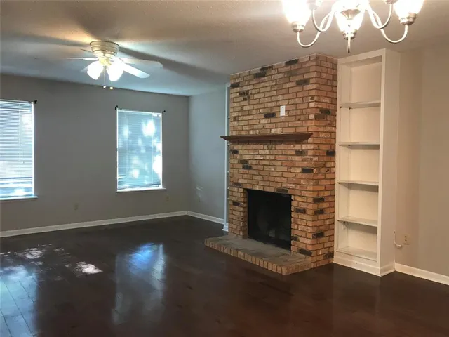 $1,350 | 300 Jackson Avenue, Bossier City, LA 71112