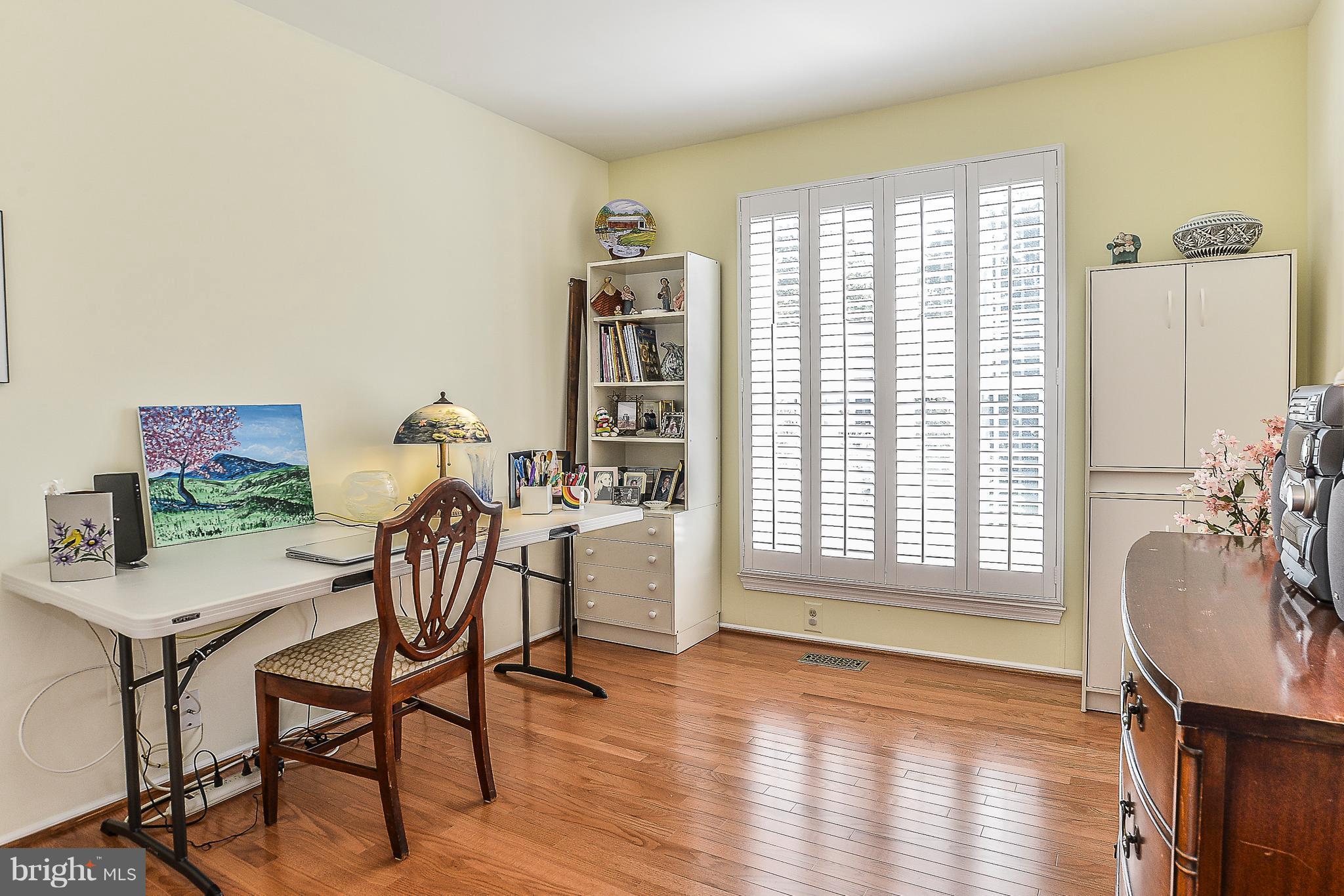 10503 Reed's Landing Circle Burke, VA 22015 - Photo 12 of 30 Bedroom