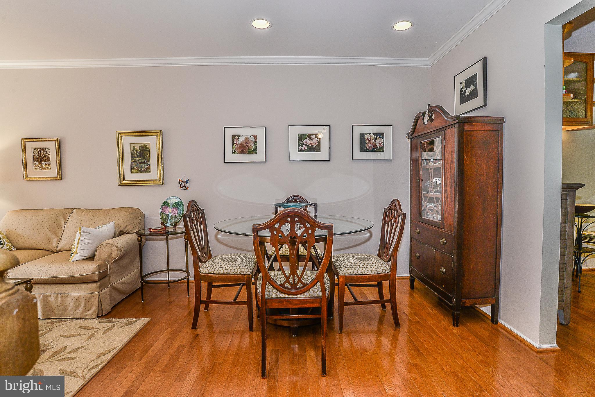 10503 Reed's Landing Circle Burke, VA 22015 - Photo 4 of 30 Dining Room