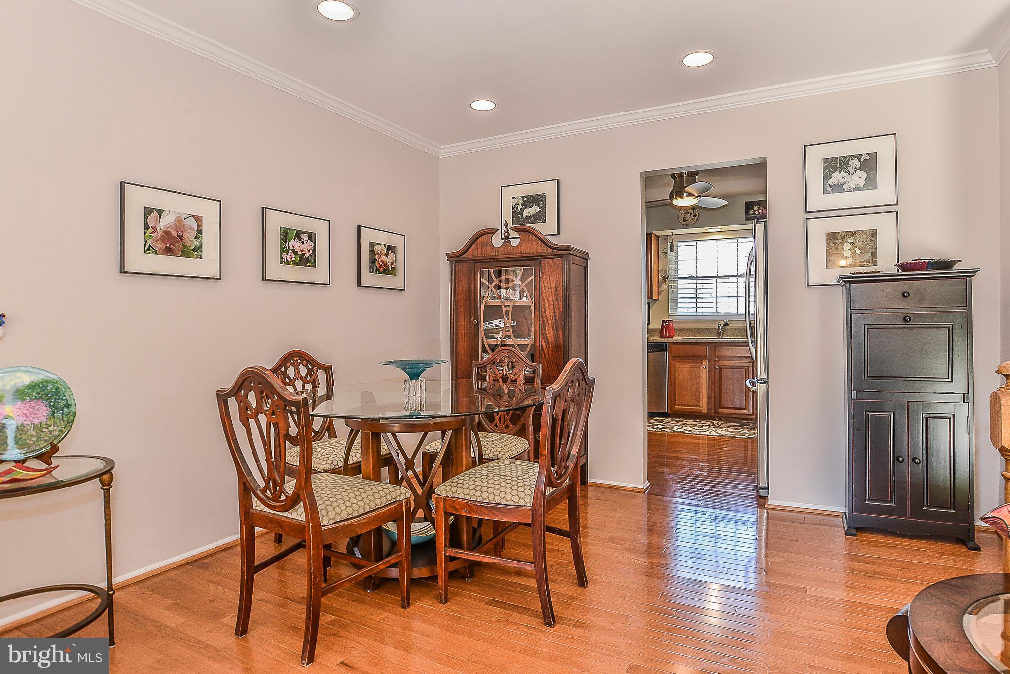 10503 Reed's Landing Circle Burke, VA 22015 - Photo 5 of 30 Dining Room