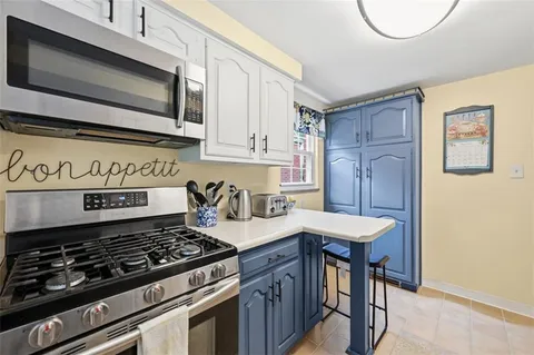 $275,000 | 728 Vallevista Avenue, Pittsburgh, PA 15234