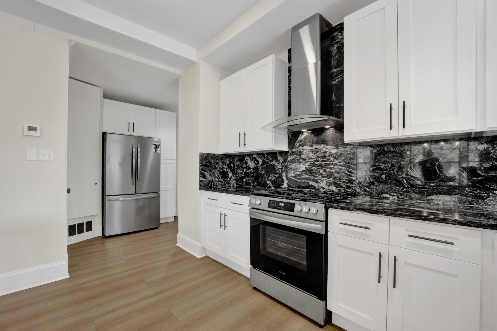 1400 West Flournoy Street Chicago, IL 60607 - Photo 10 of 44