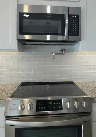 $674,500 | 5207 86th St Court West, Bradenton, FL 34210