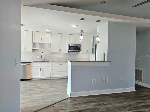 $674,500 | 5207 86th St Court West, Bradenton, FL 34210