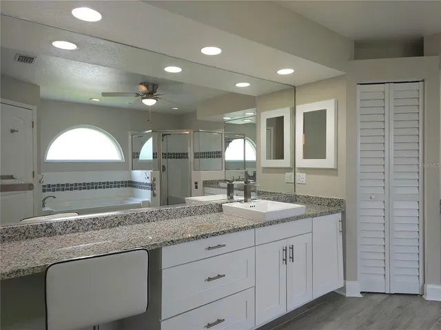 $674,500 | 5207 86th St Court West, Bradenton, FL 34210