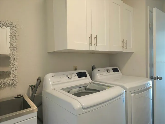 $674,500 | 5207 86th St Court West, Bradenton, FL 34210