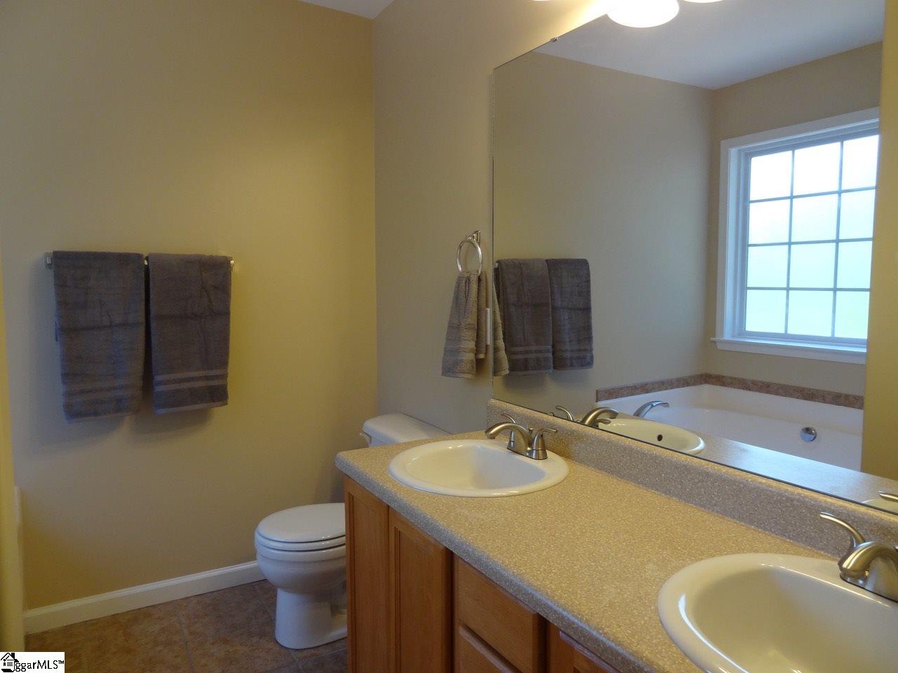 15 Buck Trail Fountain Inn, SC 29644 - Photo 10 of 17 Gallery Image 10