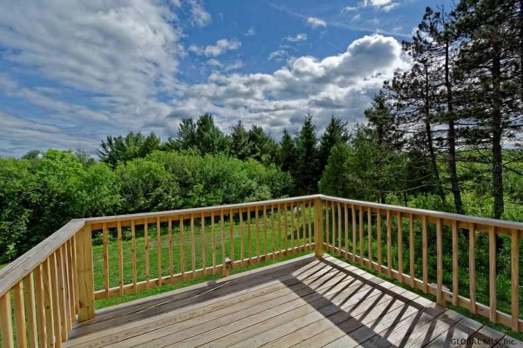363 Currybush Road Rotterdam, NY 12306 - Photo 11 of 25 Photo 11