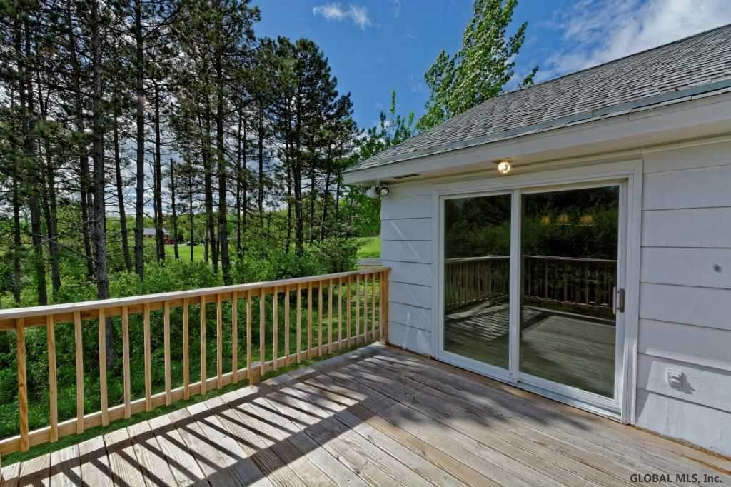 363 Currybush Road Rotterdam, NY 12306 - Photo 12 of 25 Photo 12