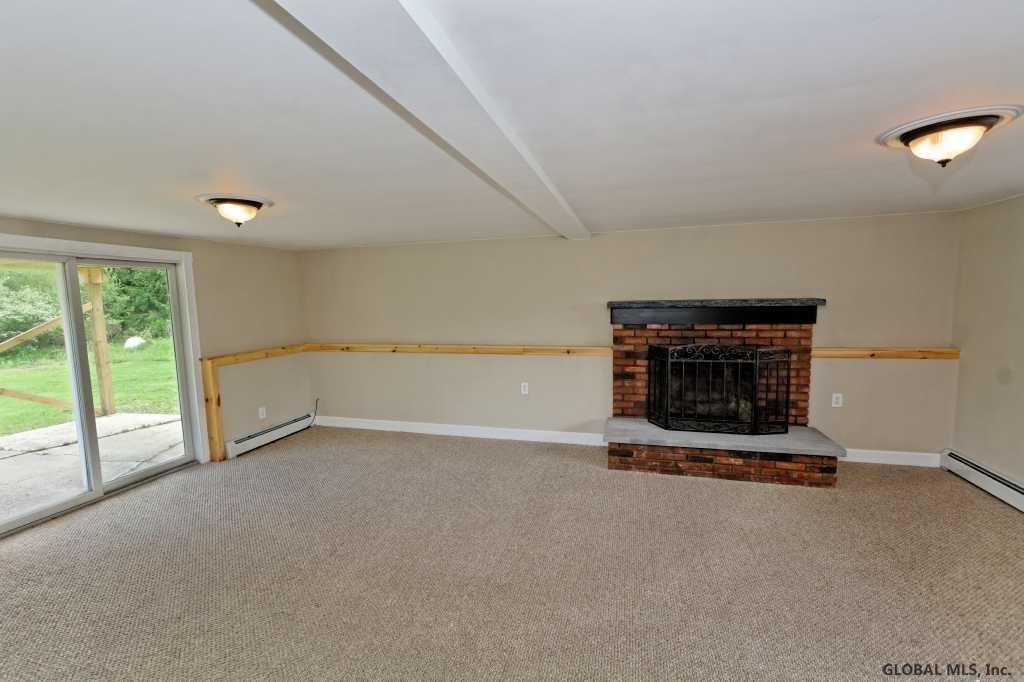 363 Currybush Road Rotterdam, NY 12306 - Photo 17 of 25 Photo 17