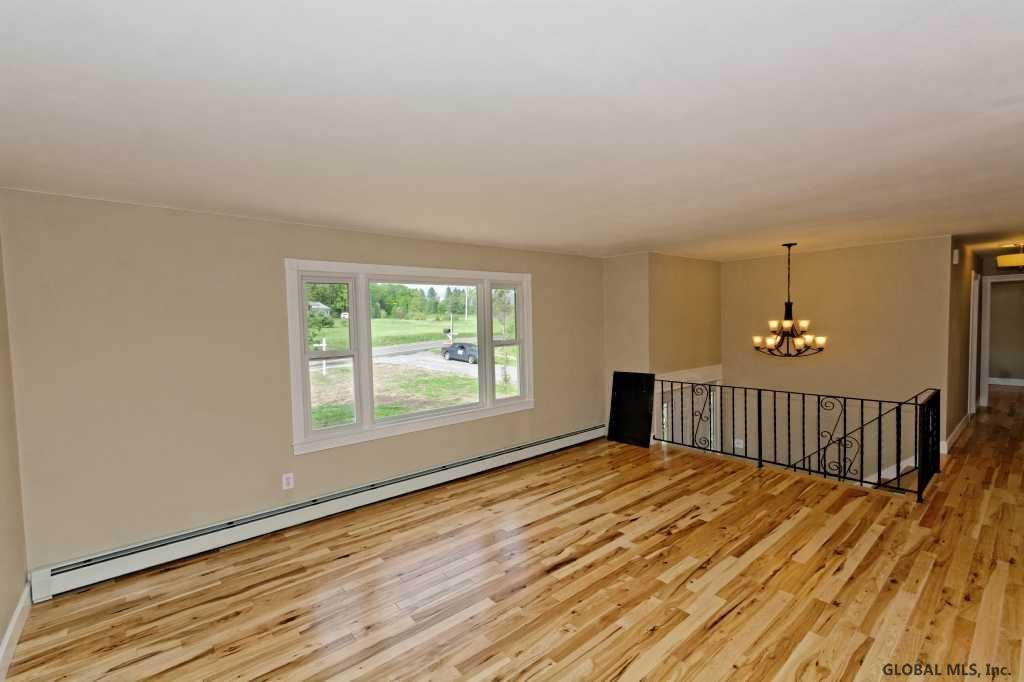 363 Currybush Road Rotterdam, NY 12306 - Photo 4 of 25 Photo 4