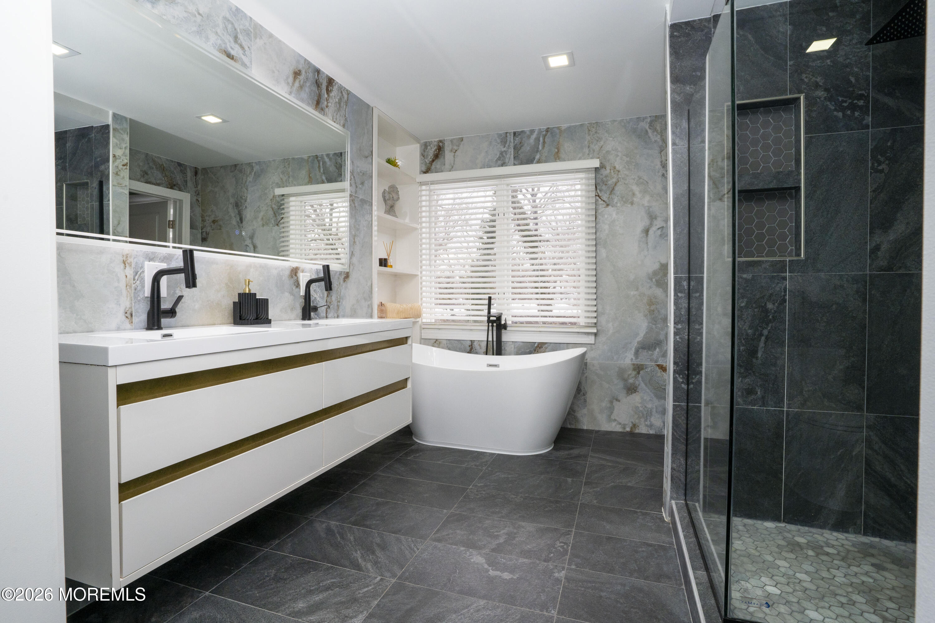 29 Maple Street Middletown, NJ 07758 - Photo 23 of 33 23) 68055-69ad85363f629