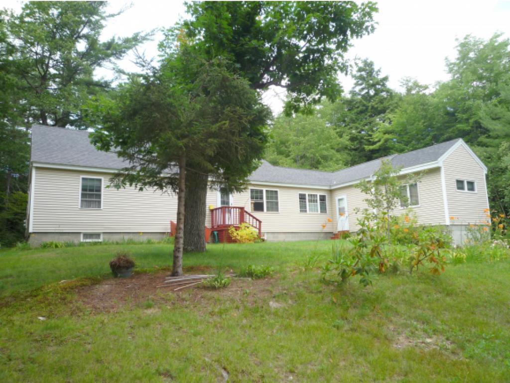 159 Wentworth Road Brookfield, NH 03872 - Photo 2 of 24