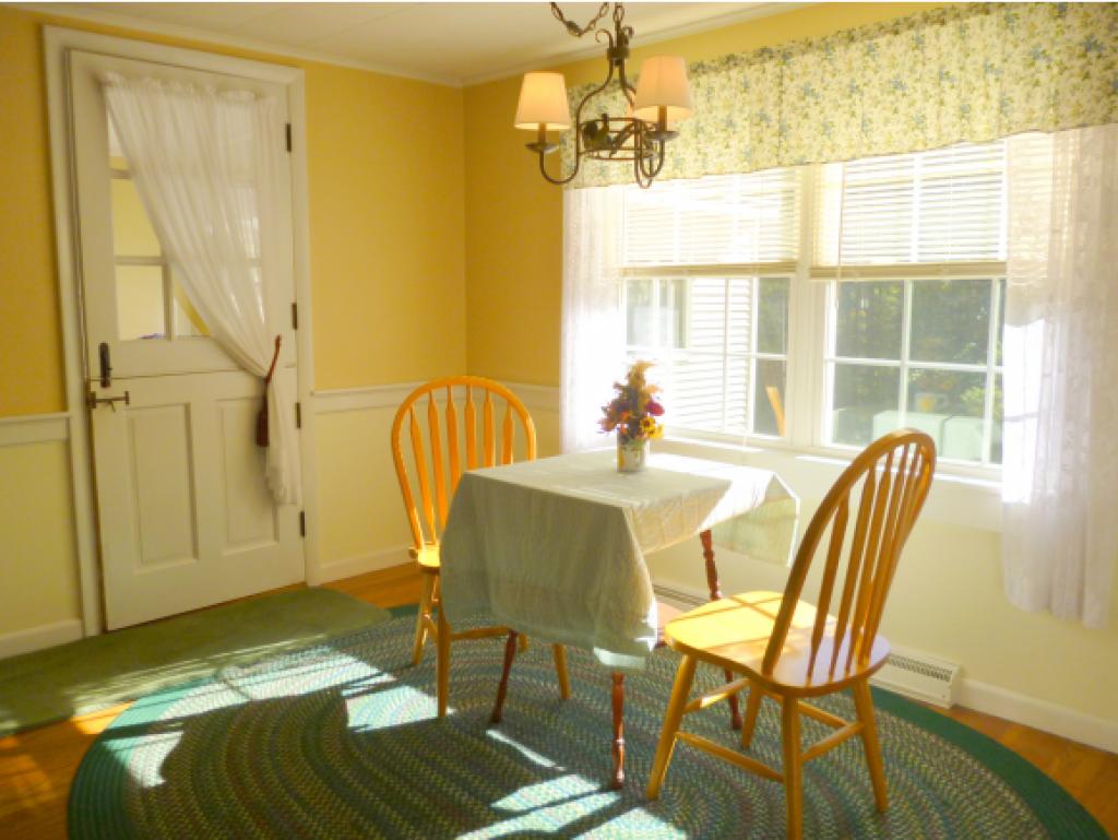 159 Wentworth Road Brookfield, NH 03872 - Photo 5 of 24