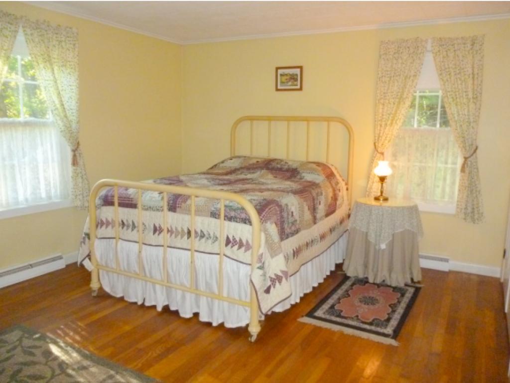 159 Wentworth Road Brookfield, NH 03872 - Photo 6 of 24