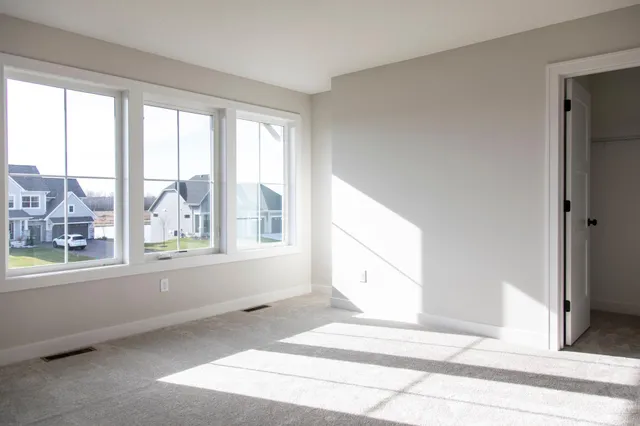 $899,000 | 5910 Freeland Court North, Hugo, MN 55038