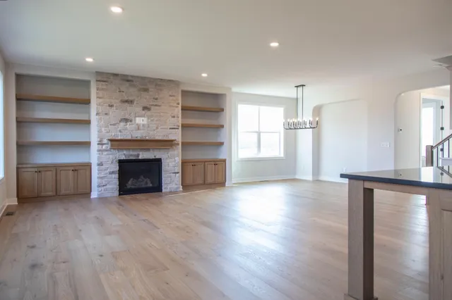 $899,000 | 5910 Freeland Court North, Hugo, MN 55038