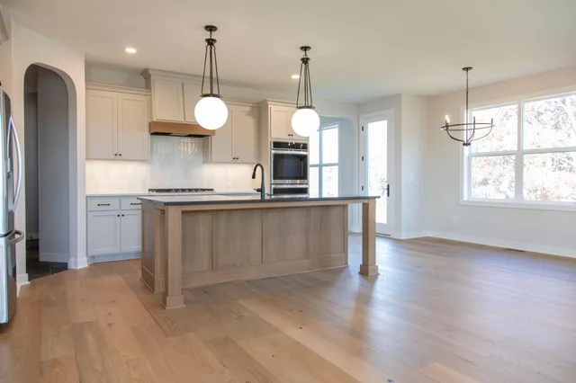 $899,000 | 5910 Freeland Court North, Hugo, MN 55038