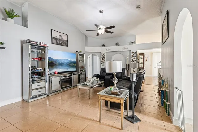 $349,999 | 111 Elgin Boulevard, Davenport, FL 33897