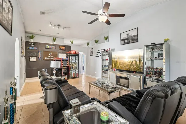 $349,999 | 111 Elgin Boulevard, Davenport, FL 33897