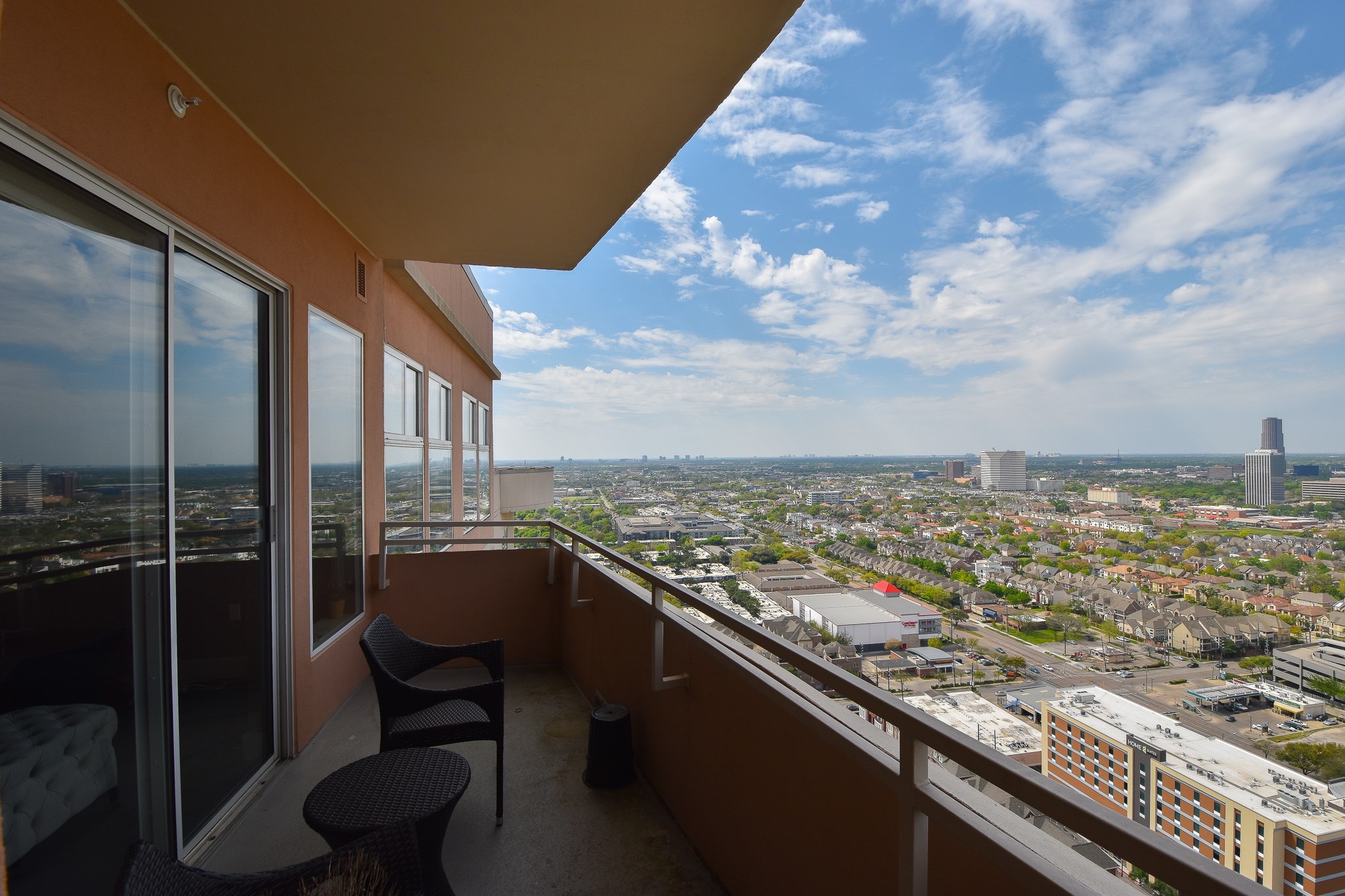 3505 Sage Road, Unit 3003 Houston, TX 77056 - Photo 14 of 23 Gallery Image 14