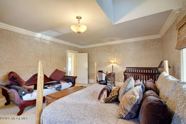 a view of a house with a big yard