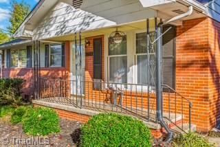 2109 Lowe Avenue High Point, NC 27260 - Photo 3 of 21