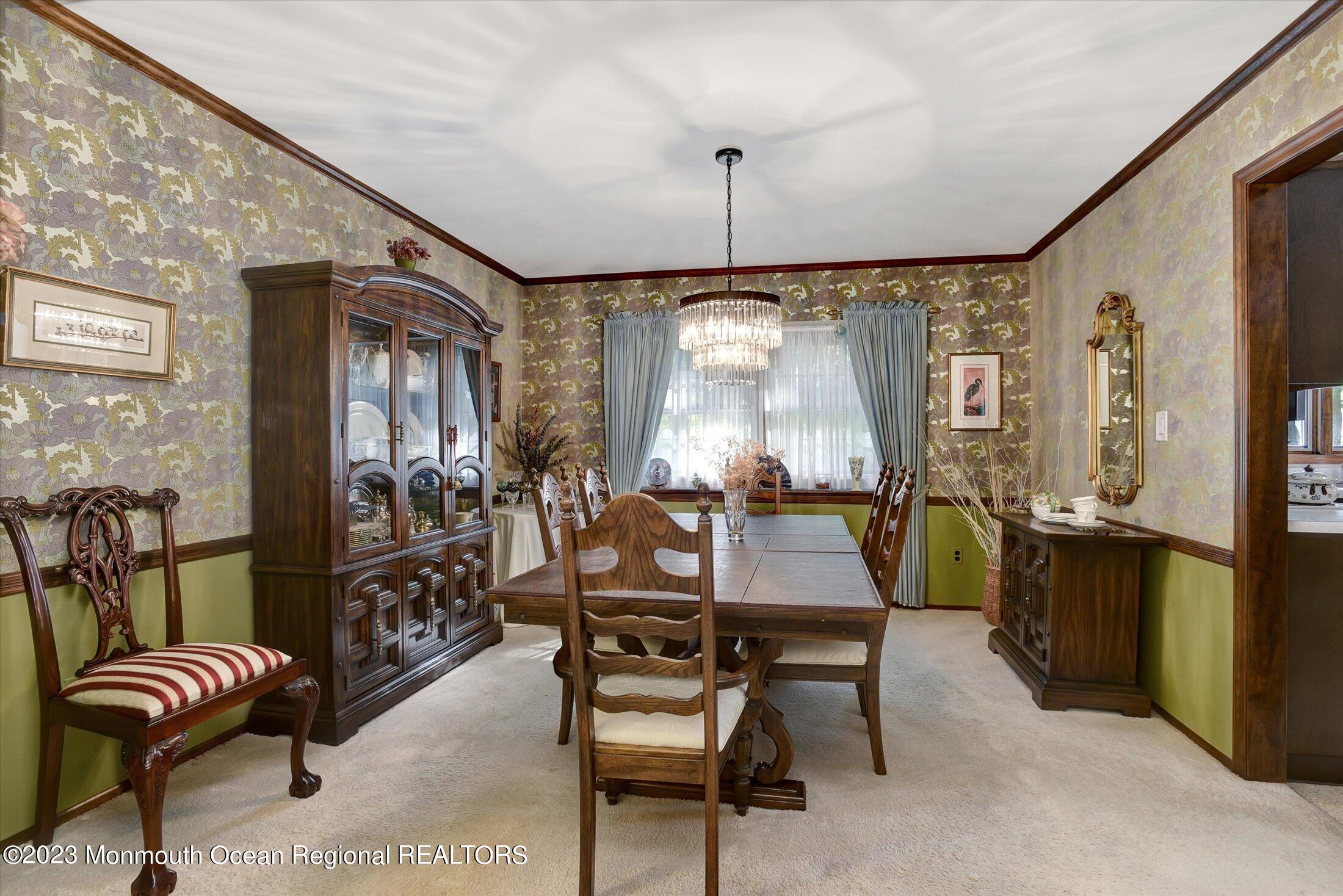 163 Marvin Road Middletown, NJ 07748 - Photo 13 of 39 12-Dining Room