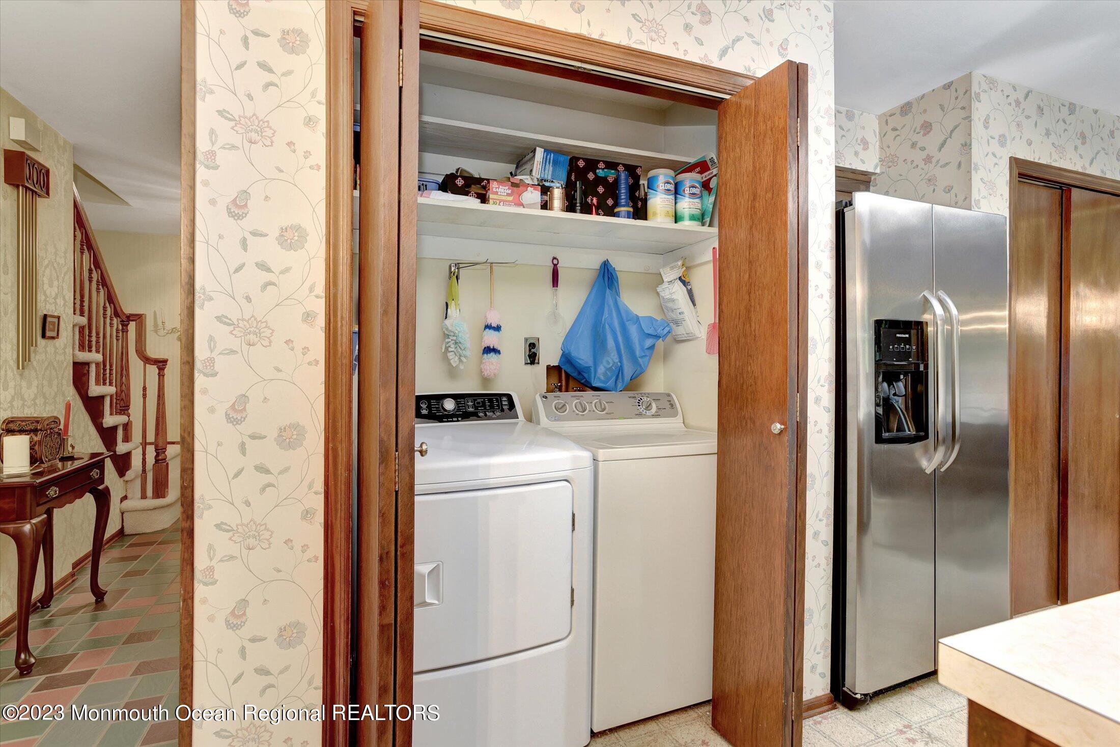 163 Marvin Road Middletown, NJ 07748 - Photo 22 of 39 21-Laundry Area