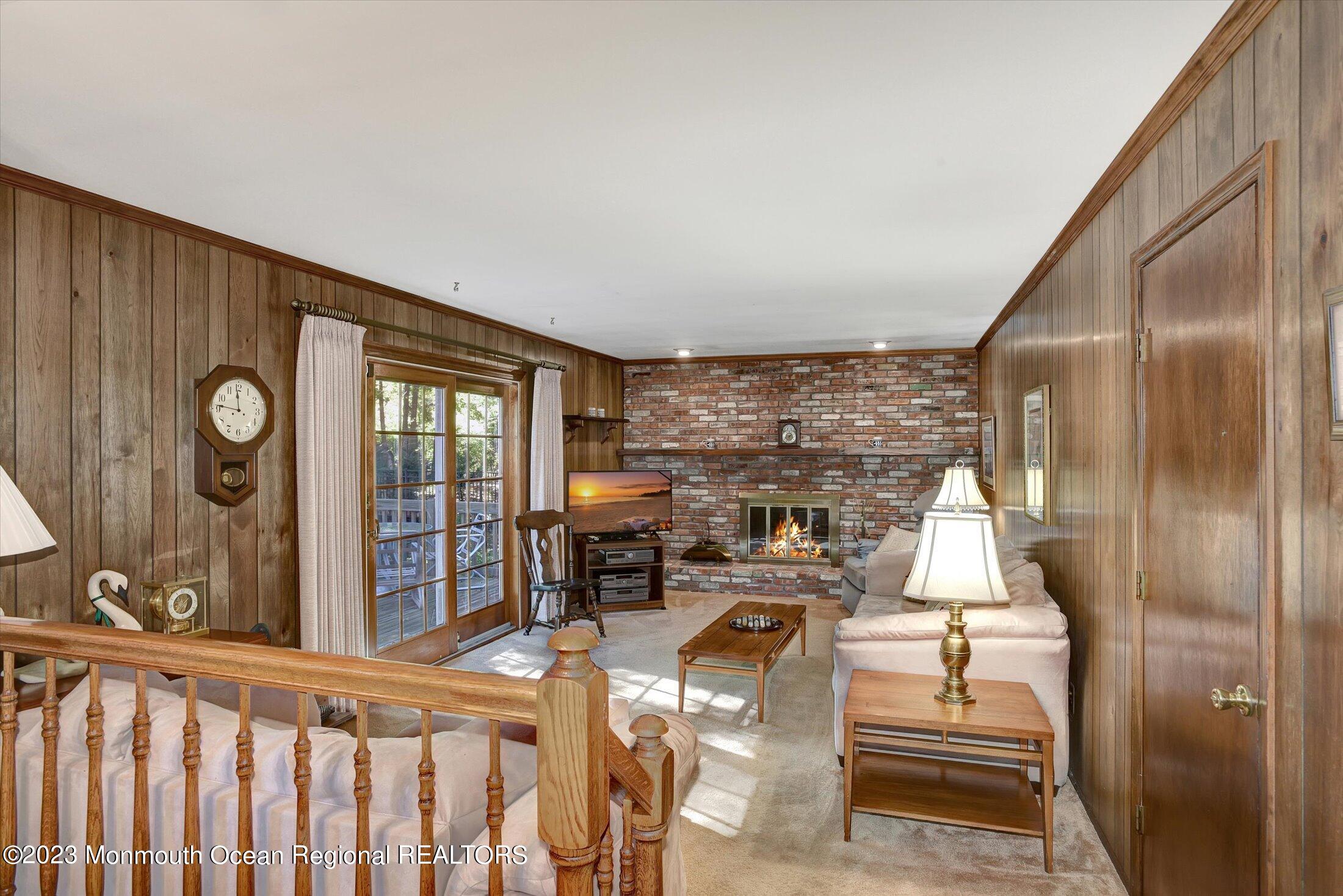 163 Marvin Road Middletown, NJ 07748 - Photo 23 of 39 22-Family Room