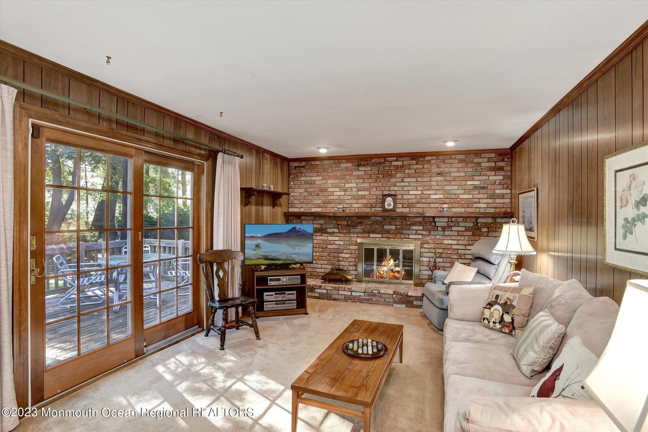 163 Marvin Road Middletown, NJ 07748 - Photo 24 of 39 23-Family Room