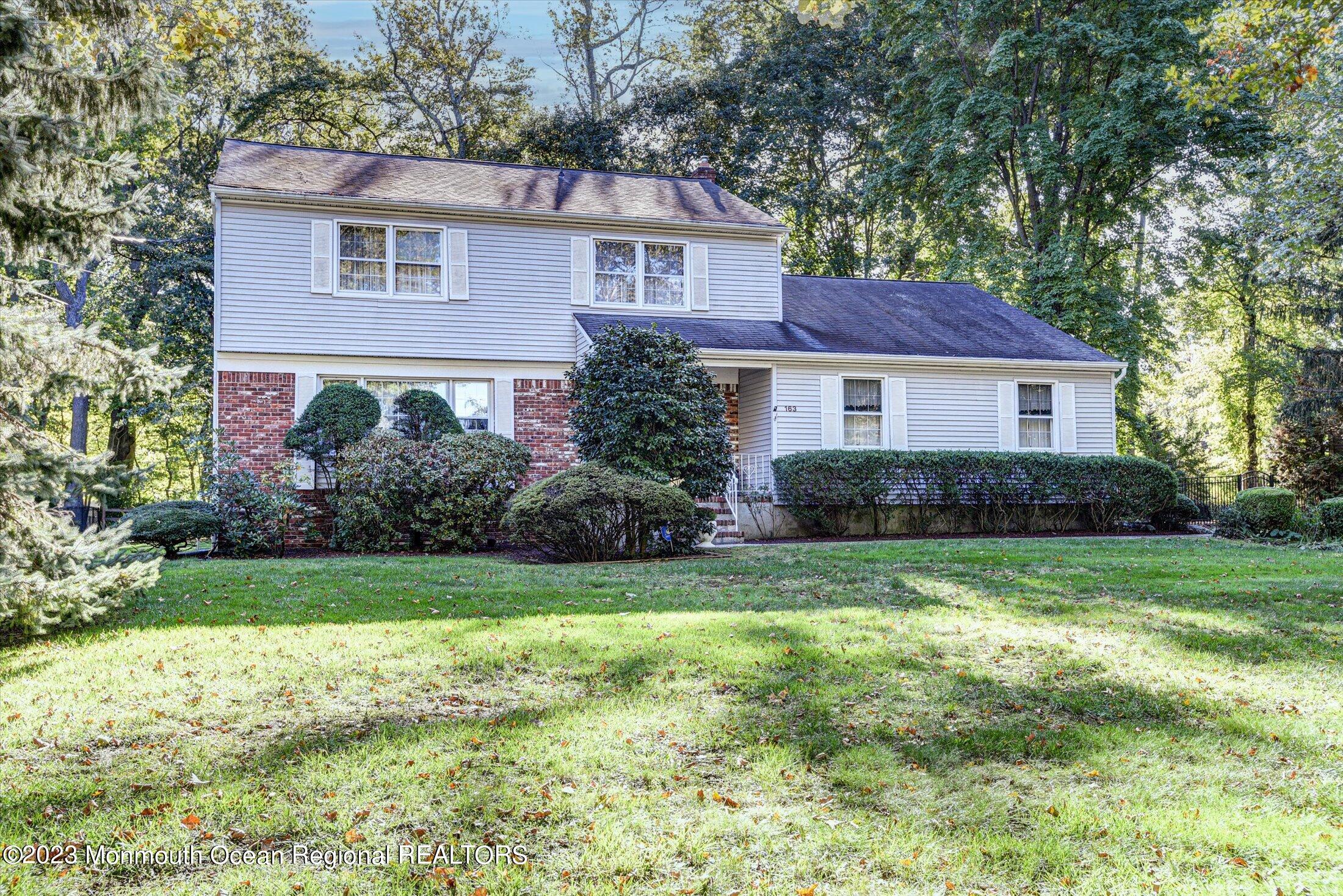 163 Marvin Road Middletown, NJ 07748 - Photo 4 of 39 03-Front