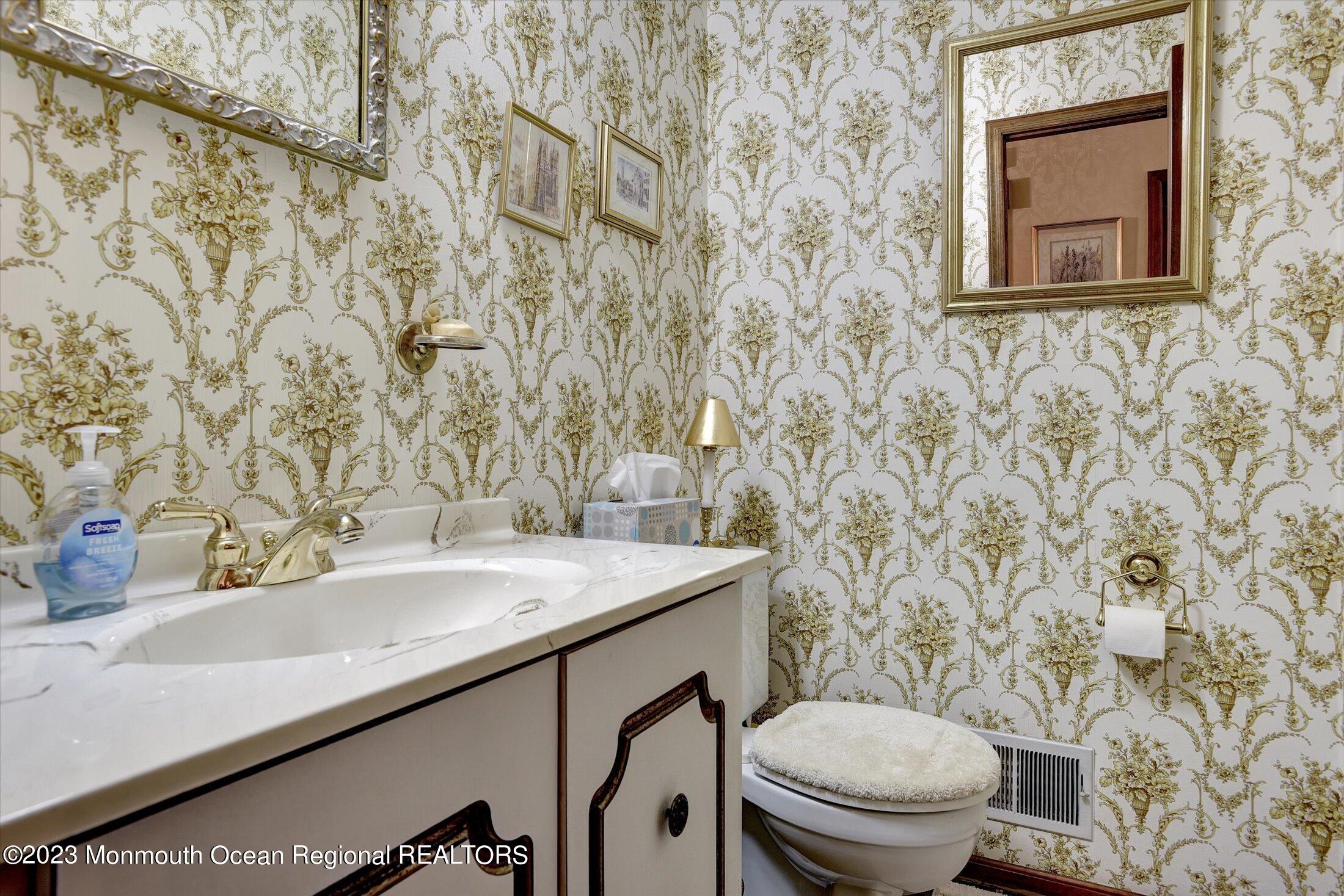 163 Marvin Road Middletown, NJ 07748 - Photo 8 of 39 07-Half Bath