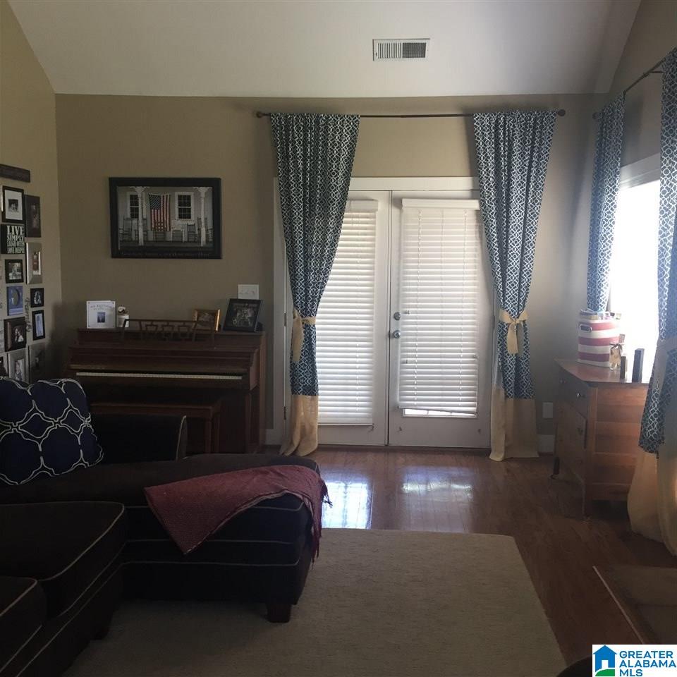 161 Robin Street Calera, AL 35040 - Photo 5 of 46