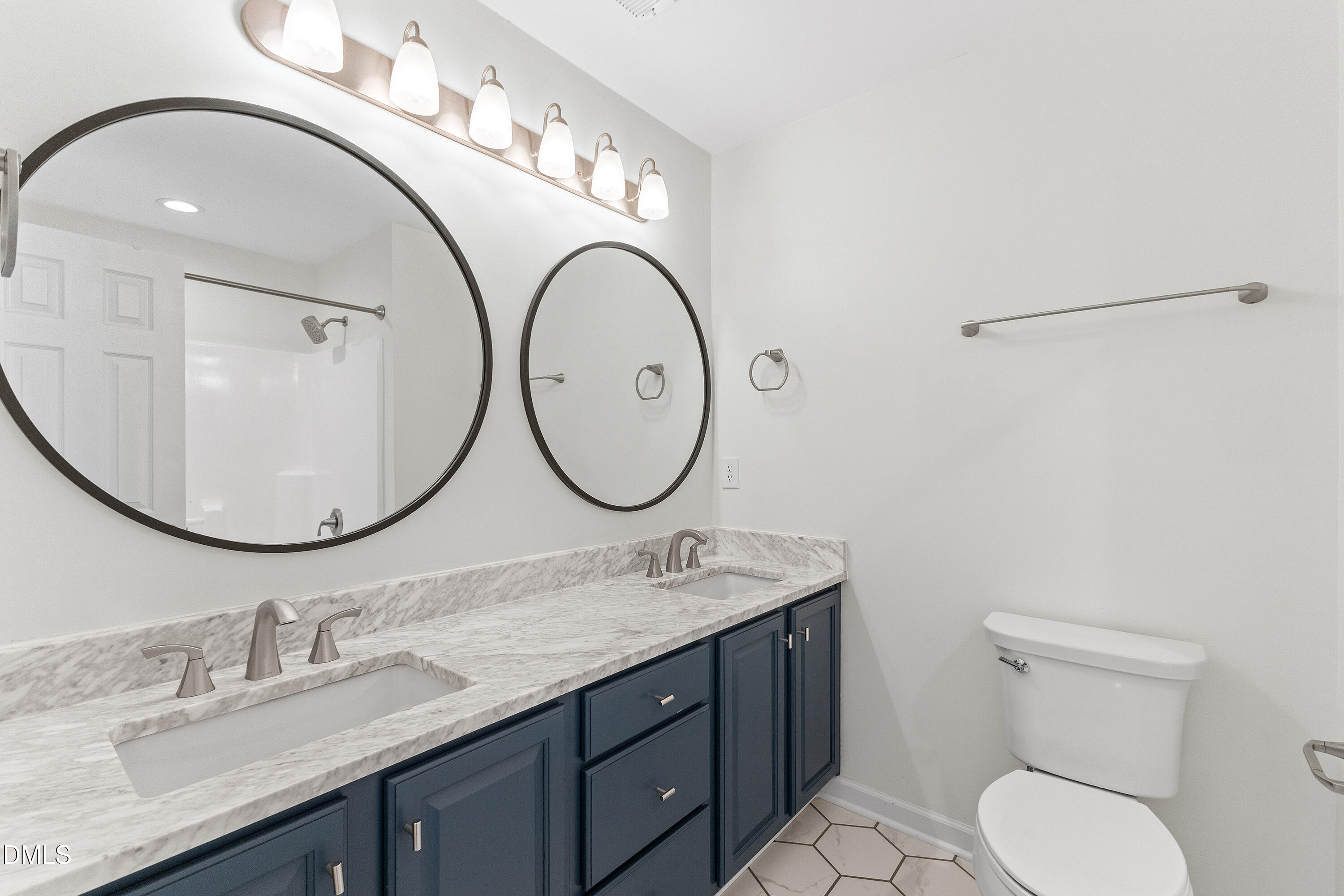 6701 Holly Mill Court Raleigh, NC 27613 - Photo 18 of 25 30-6701 Holly Mill Ct_3307