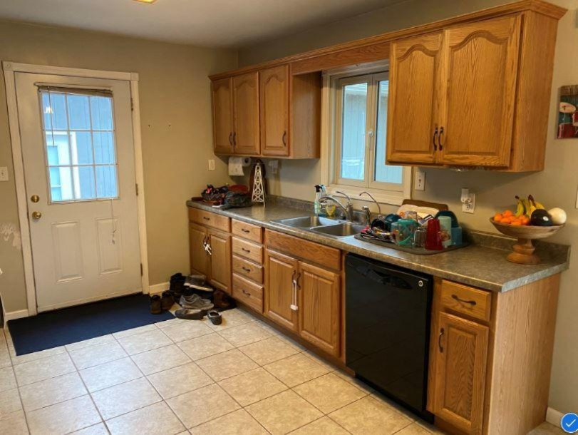 3662 Automobile Road Muskegon, MI 49445 - Photo 3 of 13 3
