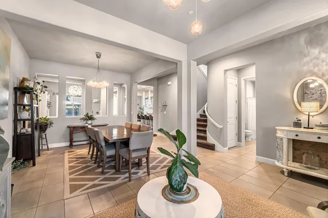 $825,000 | 2076 Chennault Avenue, Clovis, CA 93611